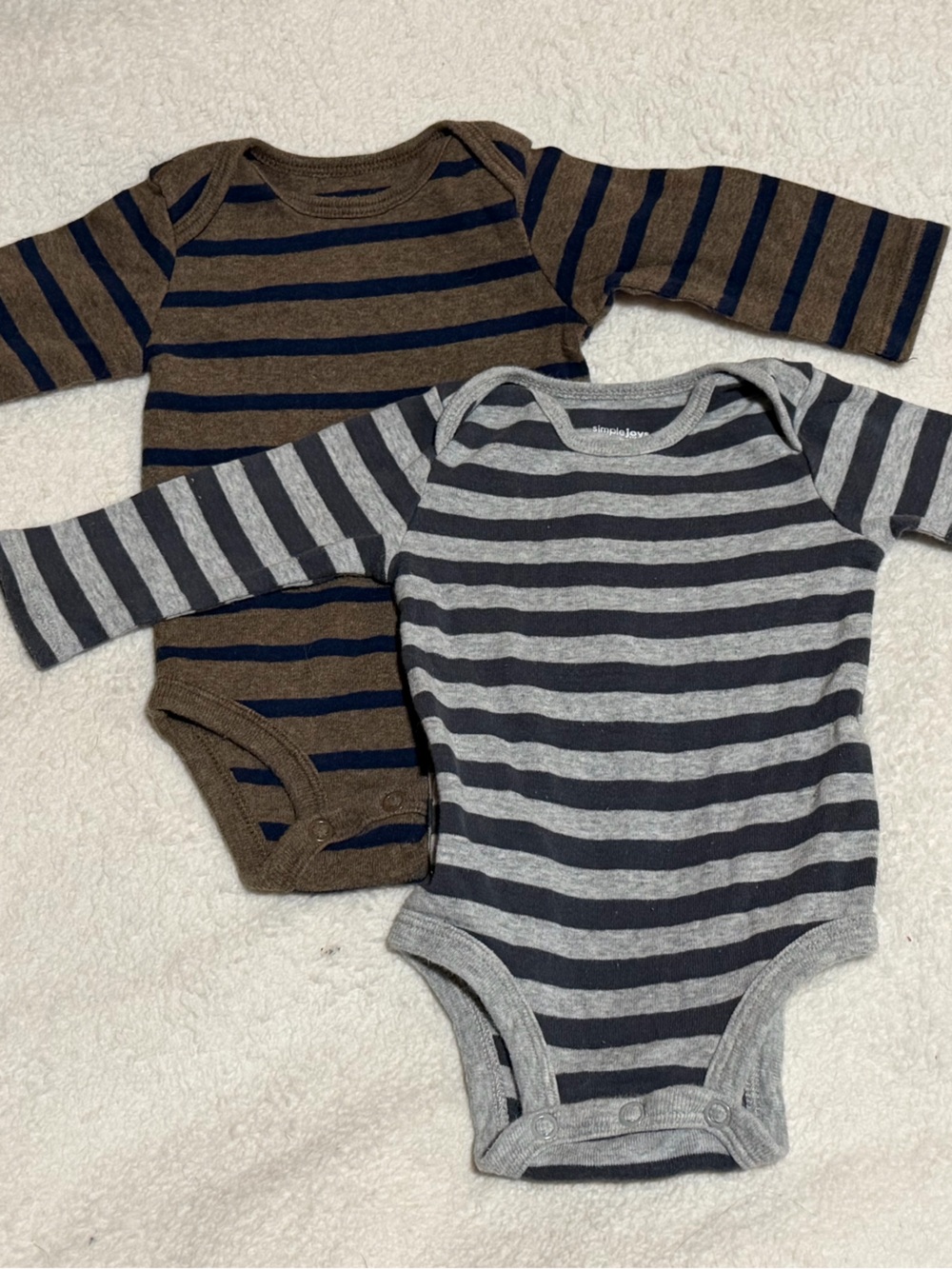 Striped Long-Sleeve Kids Tee and Bodysuit Set - Gray & Brown